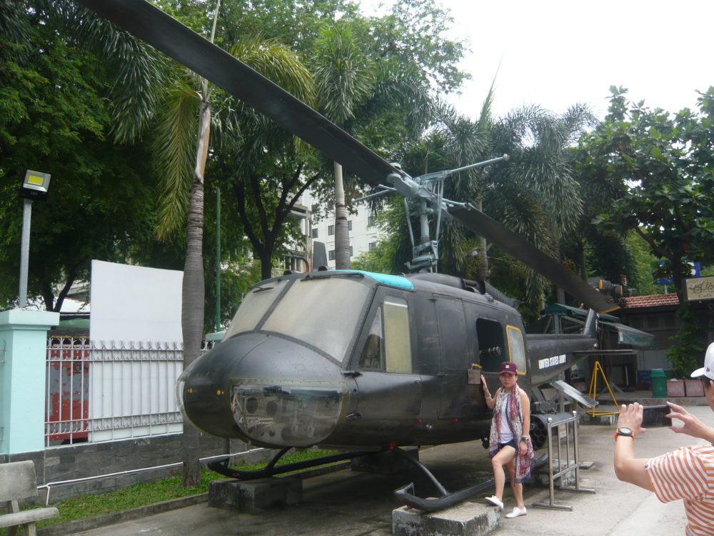 ベトナムのビザ発給所での苦しみ